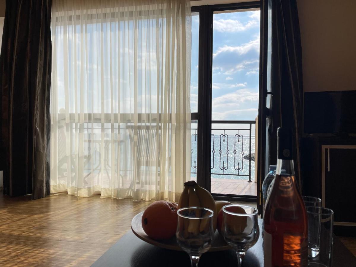 At The American'S Hotel Pomorie Exterior photo