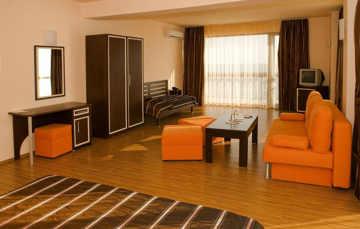 At The American'S Hotel Pomorie Exterior photo